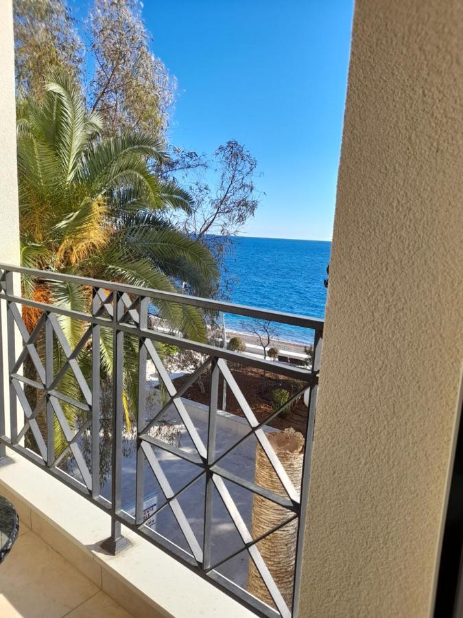 Luxbeachfront Petrovac Exterior foto